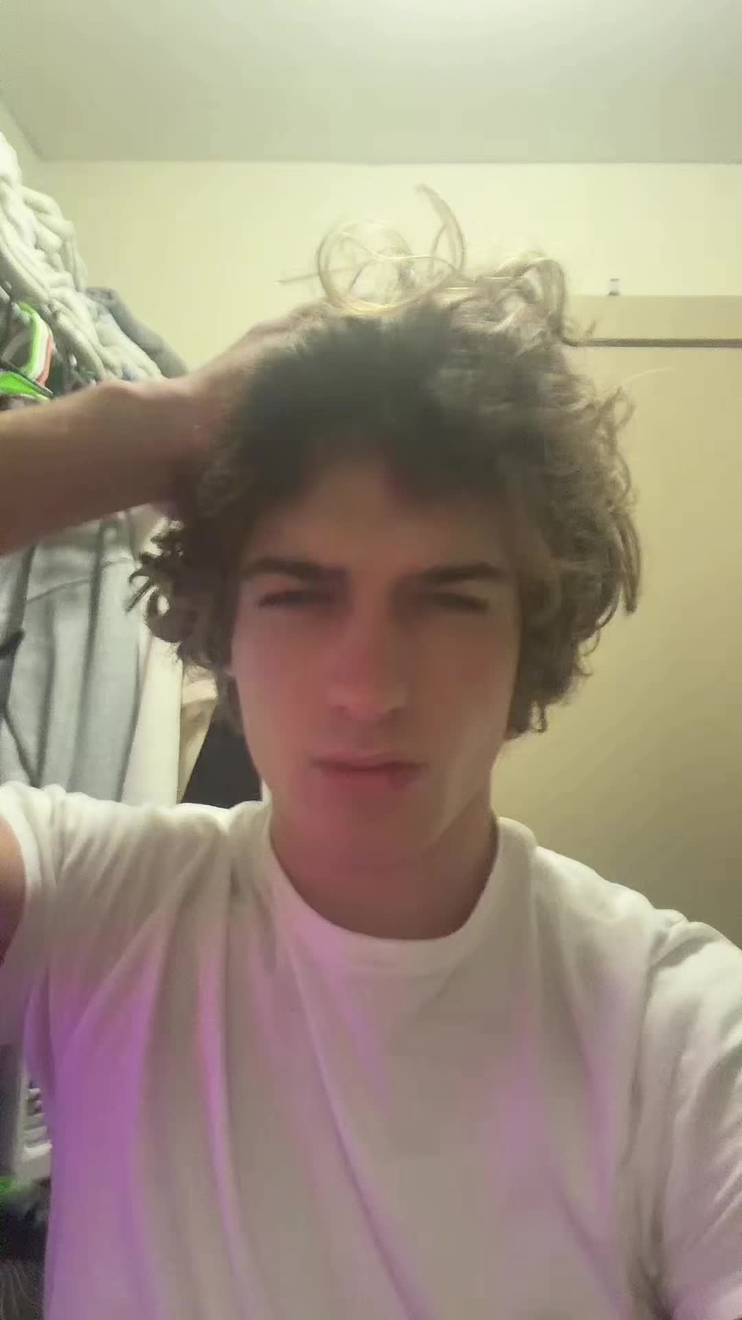 @0zzy