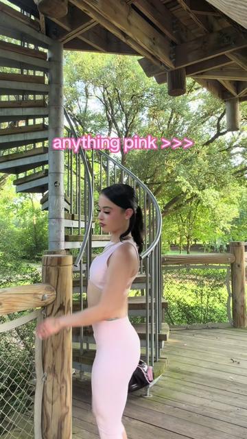 @lil em