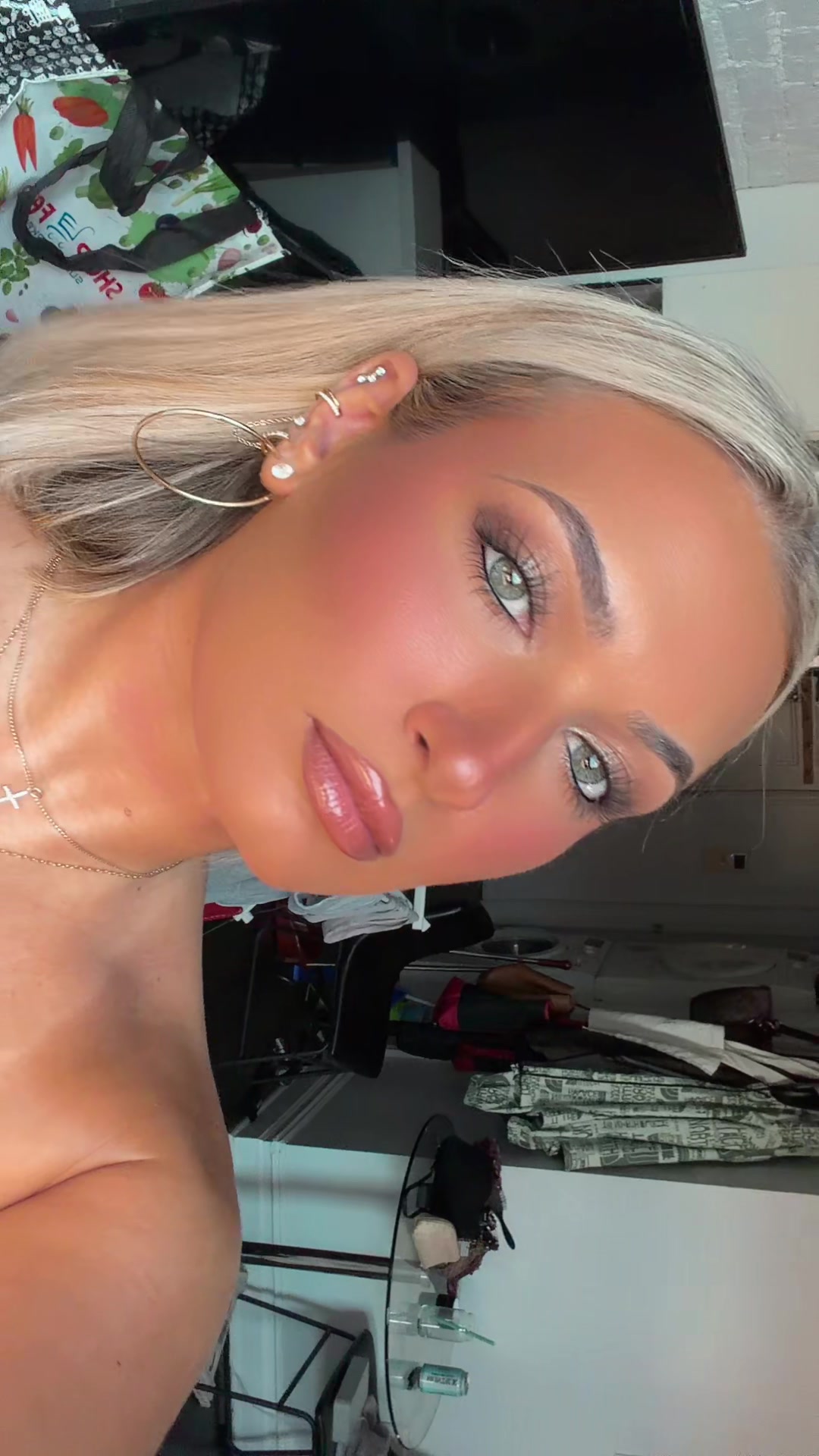 @liv