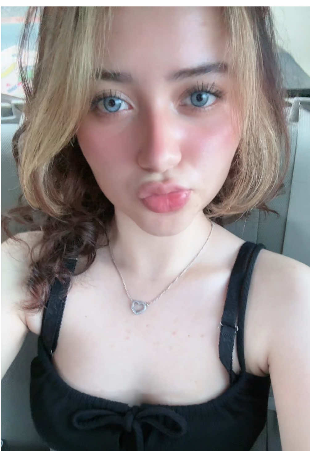 @Francella🍒