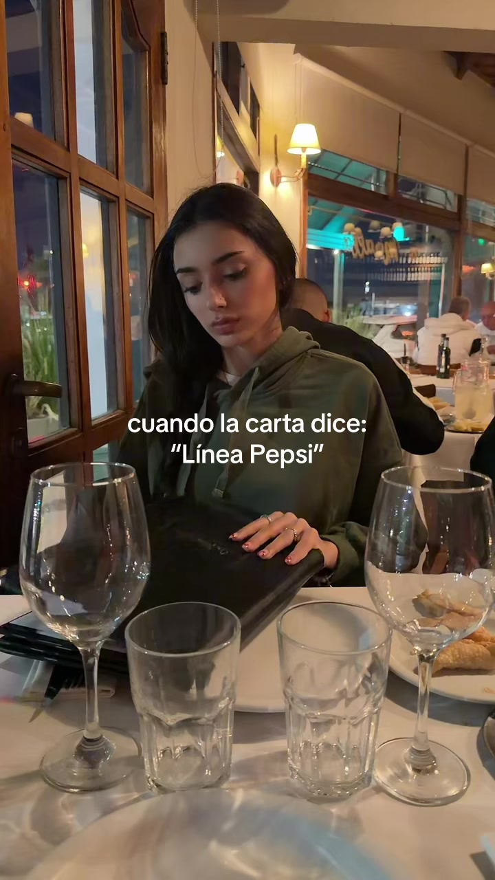 @hanni