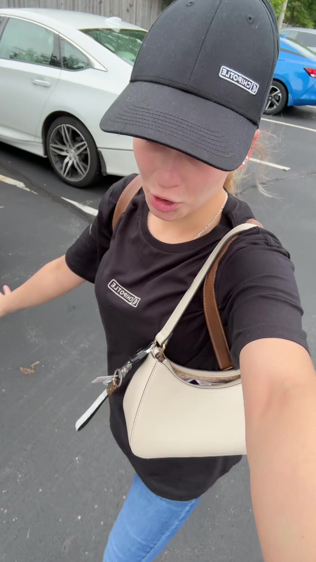 @comehelpabby