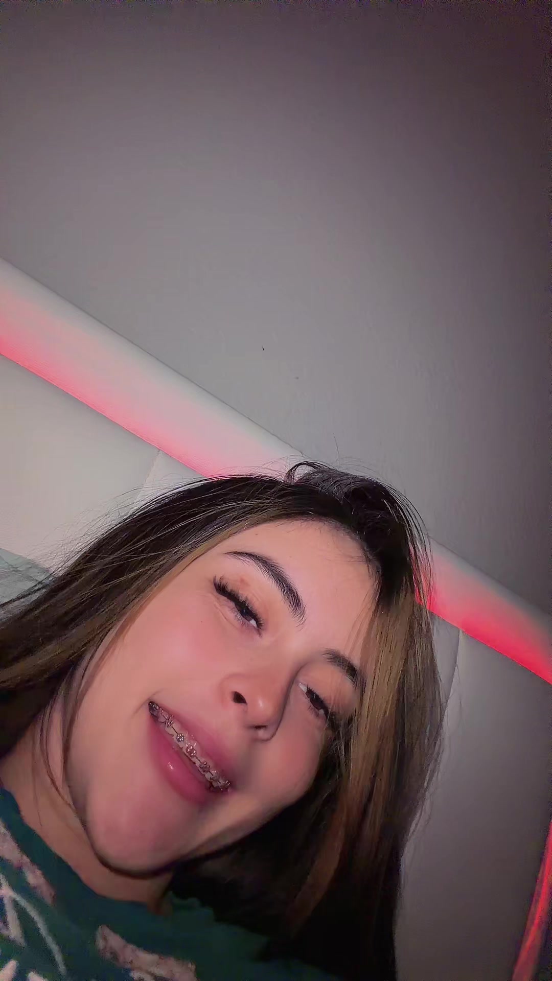 @💕Ąɓƴ🎀