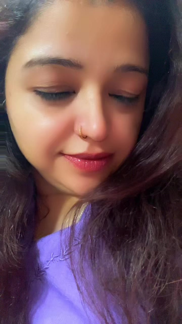 @✨hey_renukaa✨🎭💫