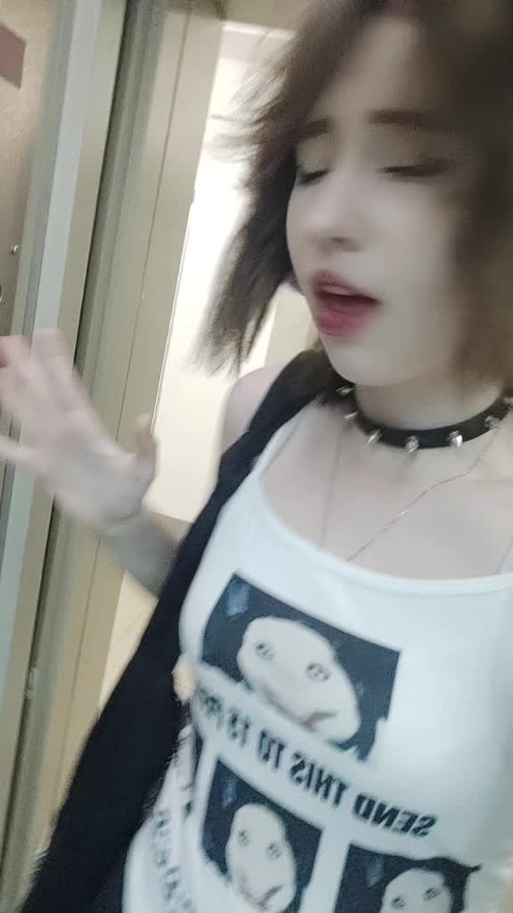 @Qwlex