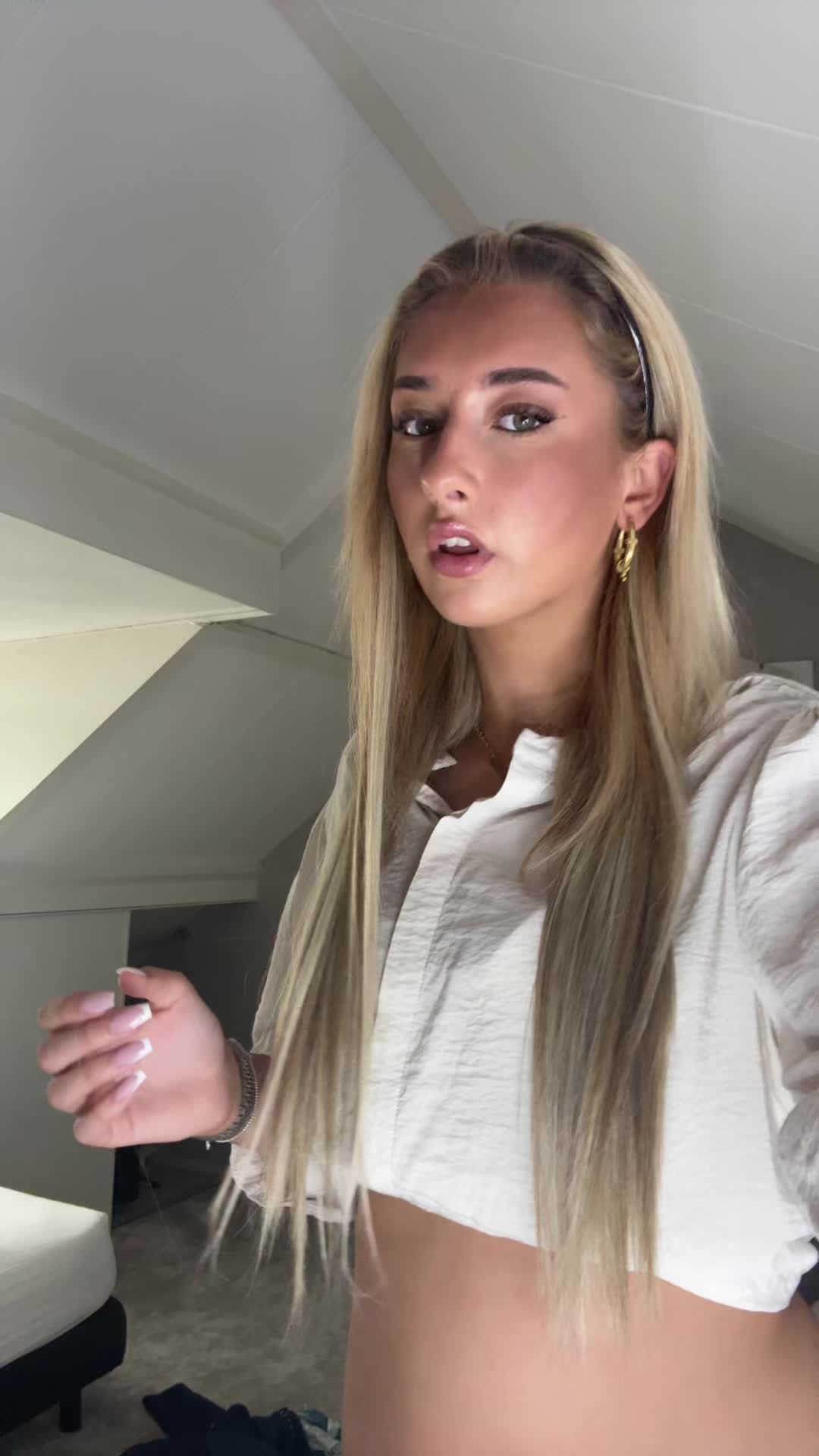 @J.L