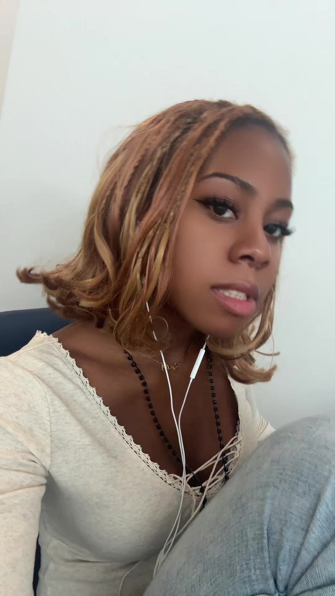 @Dollface