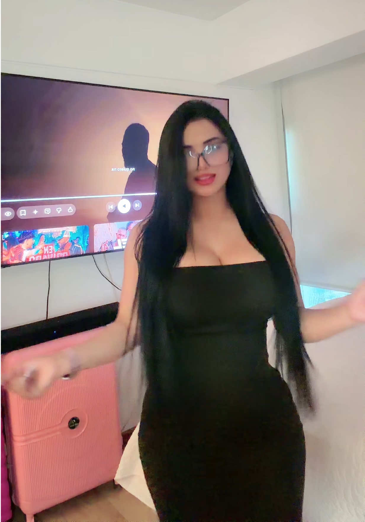 @𝓥𝓪𝓵𝓮𝓻𝓲𝓪 🐈&zwj;⬛
