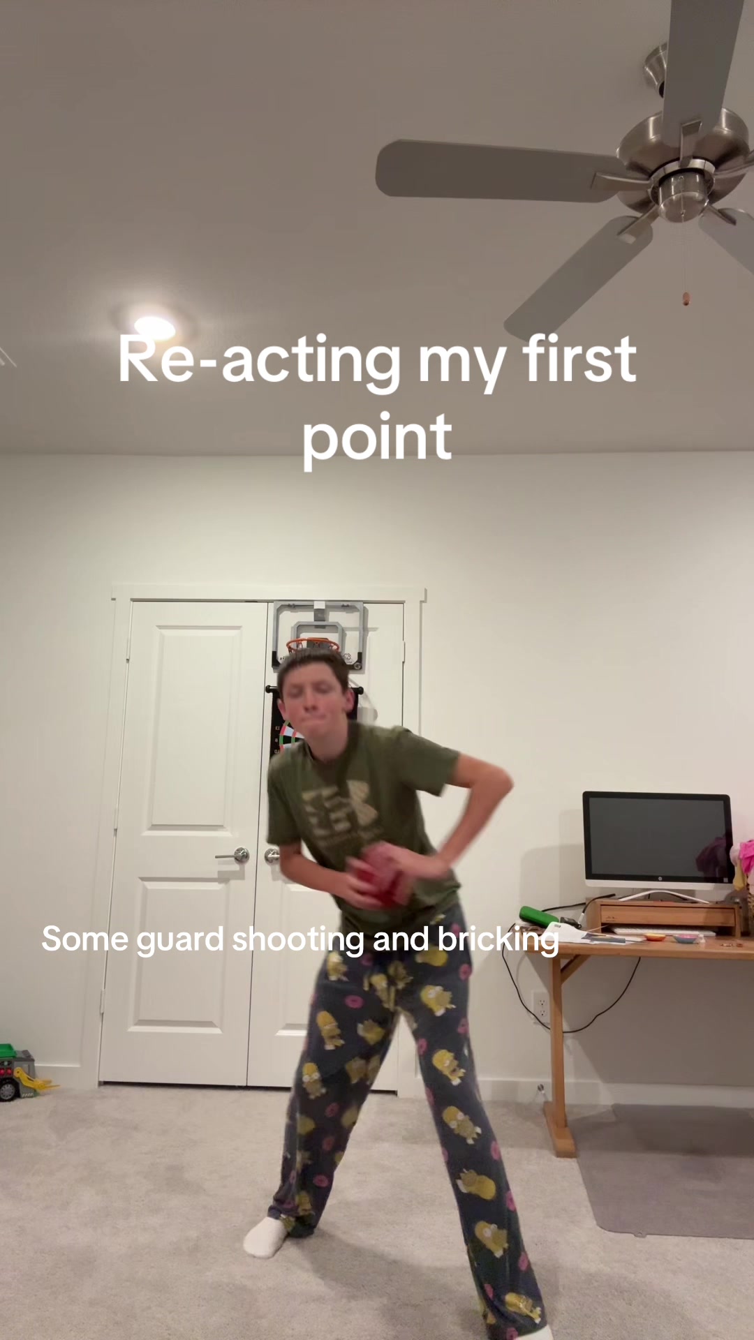 @T1TU5