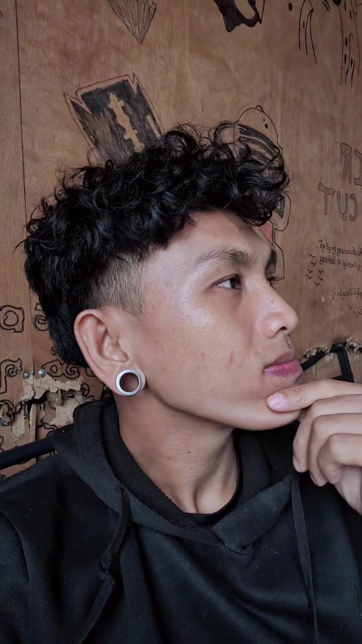 @𝐏𝐓𝐙. 𝐬𝐨𝐥𝐨 𝐛𝐨𝐲 ✦