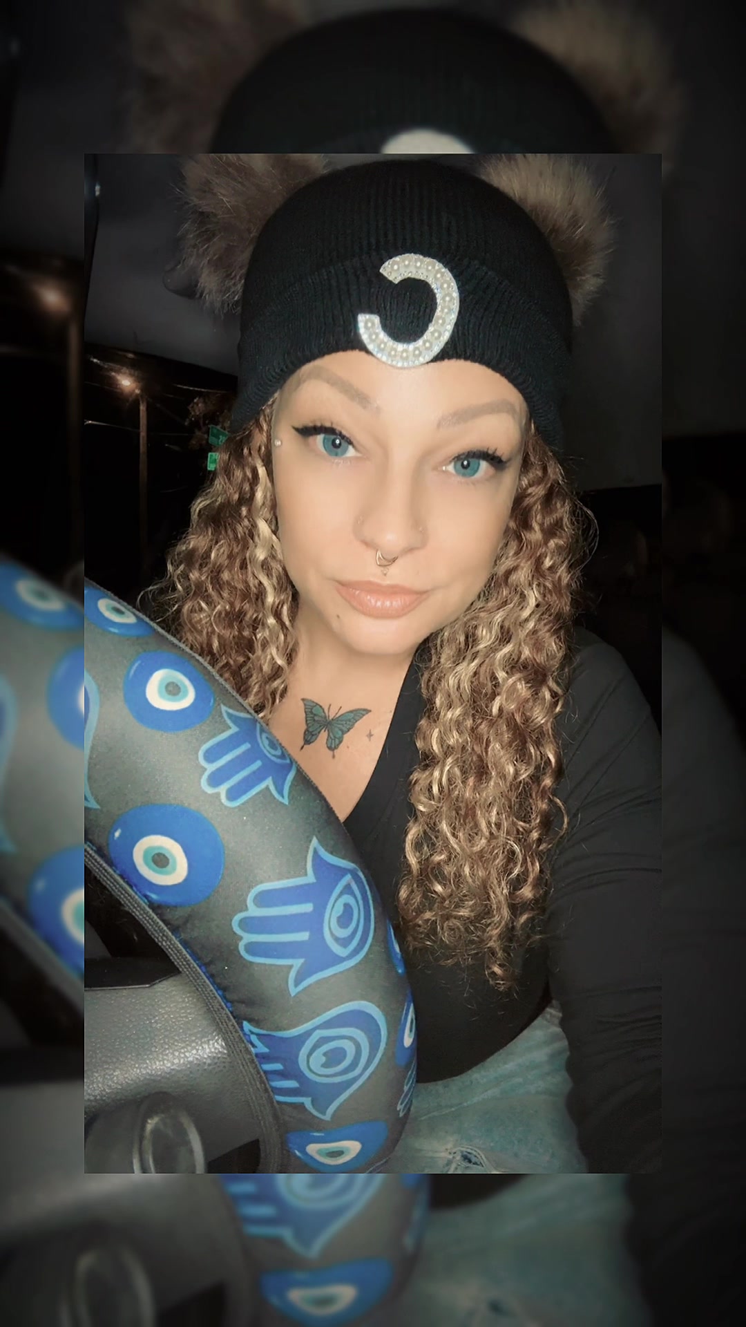 @Crystal_So_Mystickal