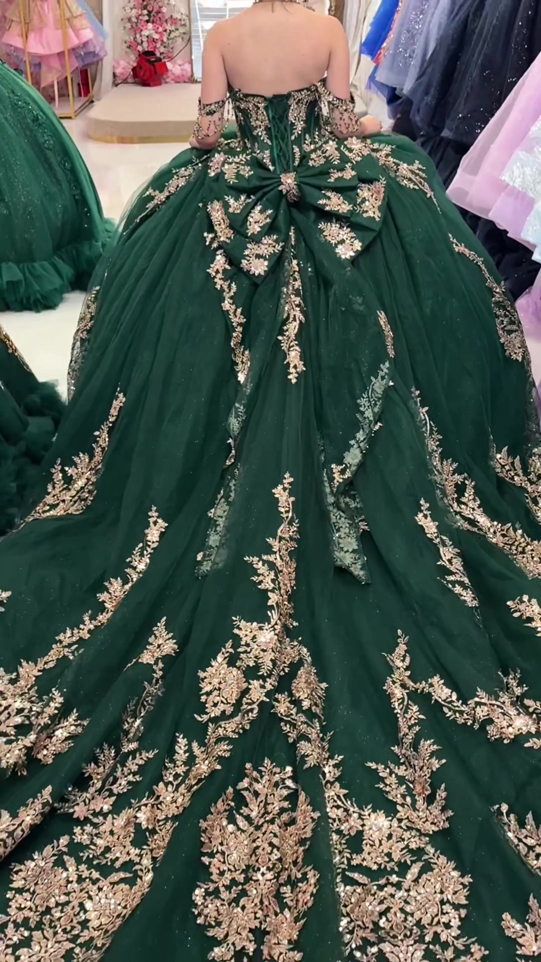 @Bella&rsquo;s Dress Boutique
