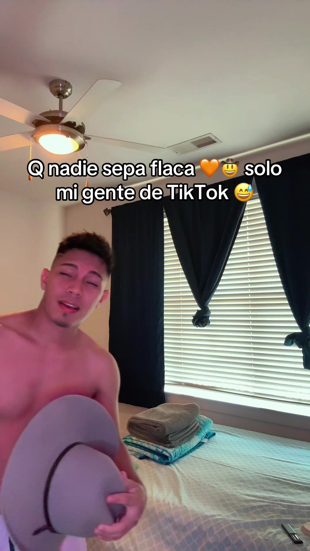 @J H O N 