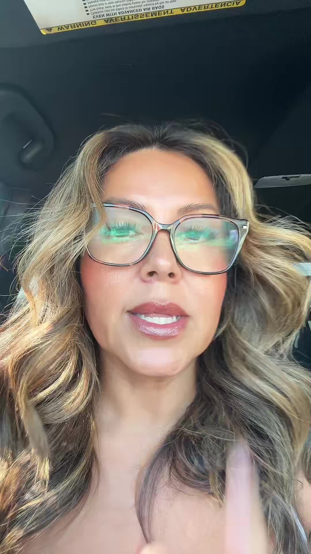 @ItsDeeAgain