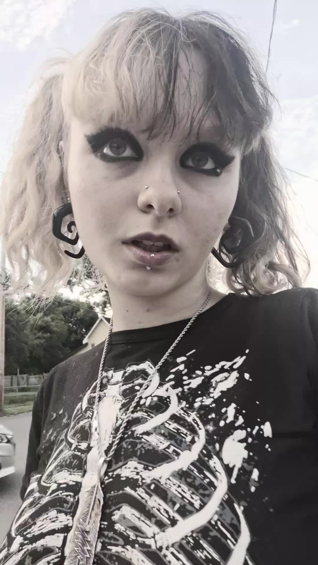 @𝖇𝖎𝖗𝖉𝖞