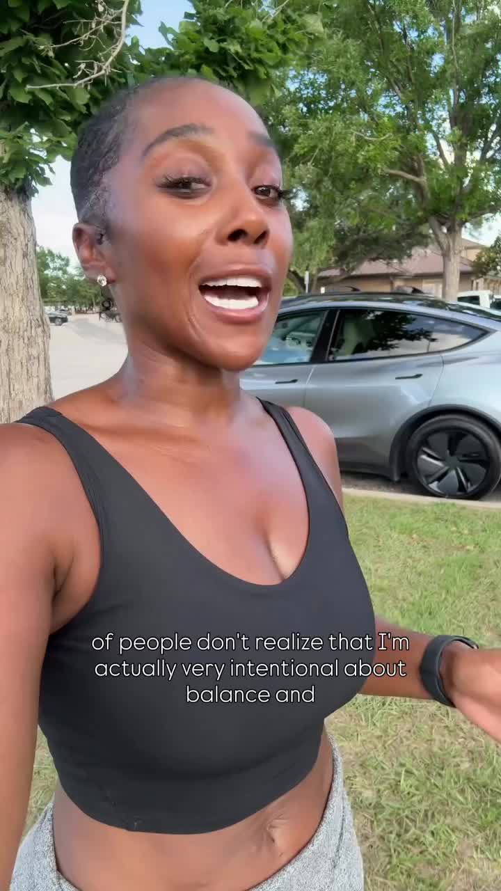 @NathalieNicoletv
