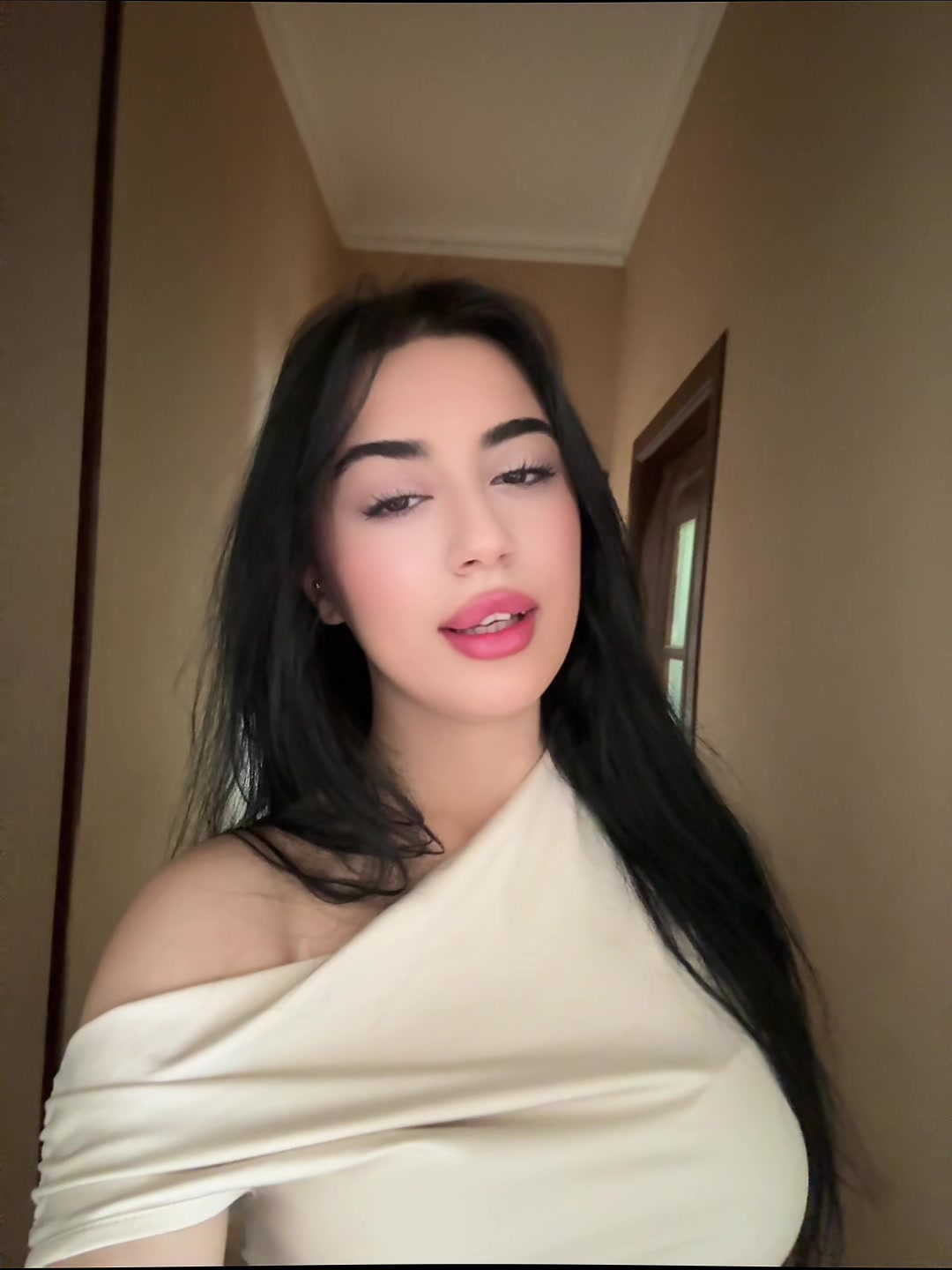 @𝟏𝟏:𝟏𝟏