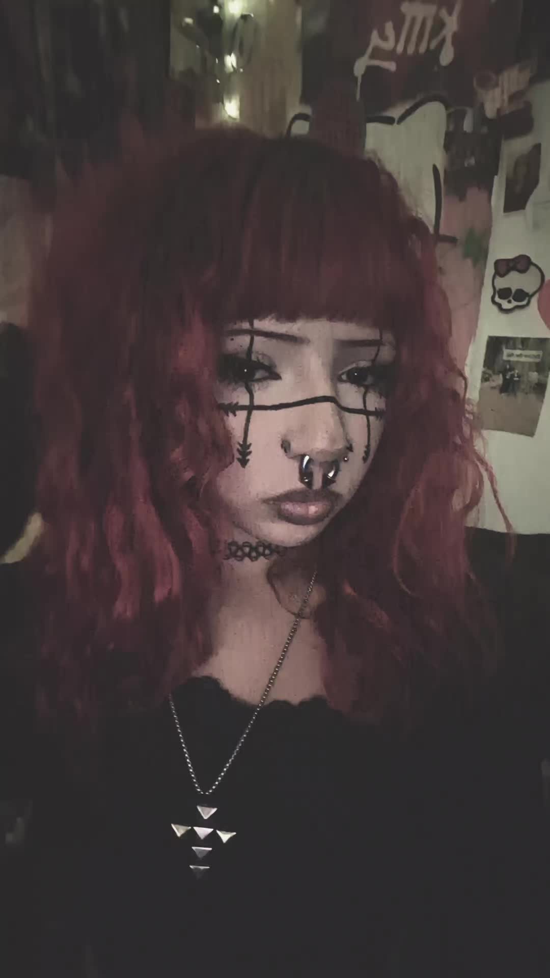 @★