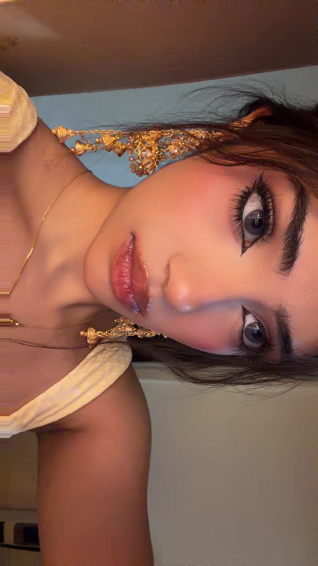 @𝓛