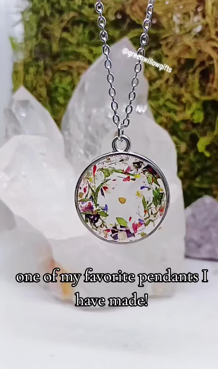 @GreenWillowGifts