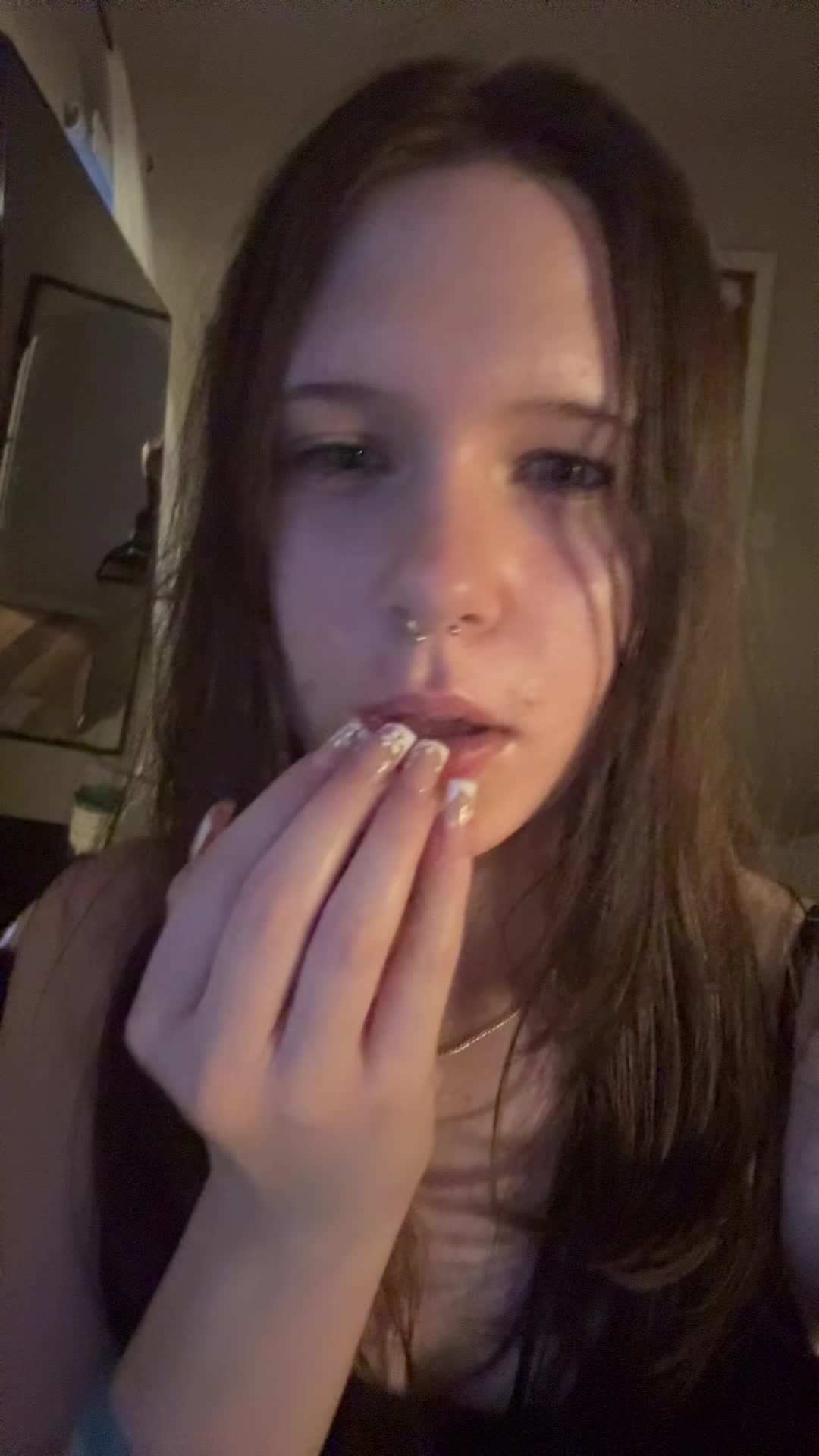 @cutekawaiischoolgirl