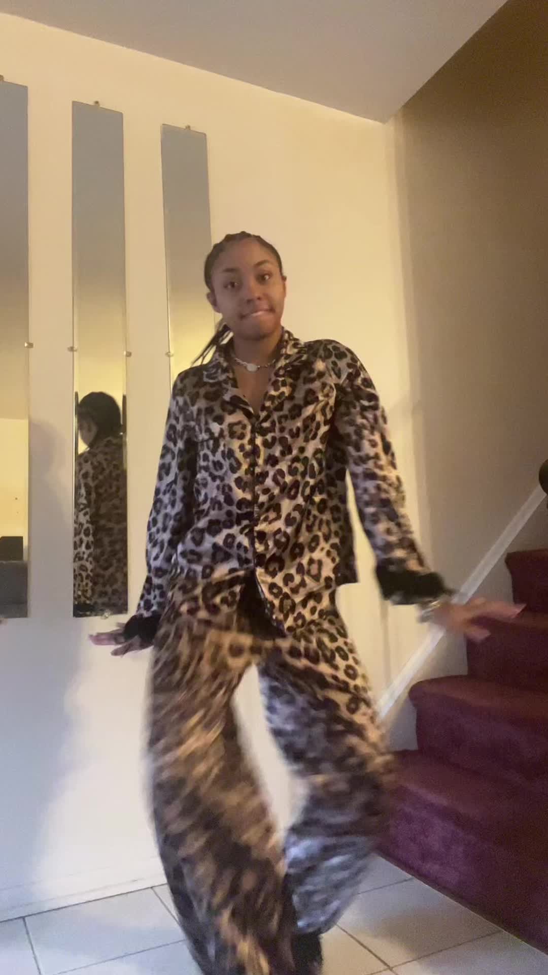 @linnsanityy