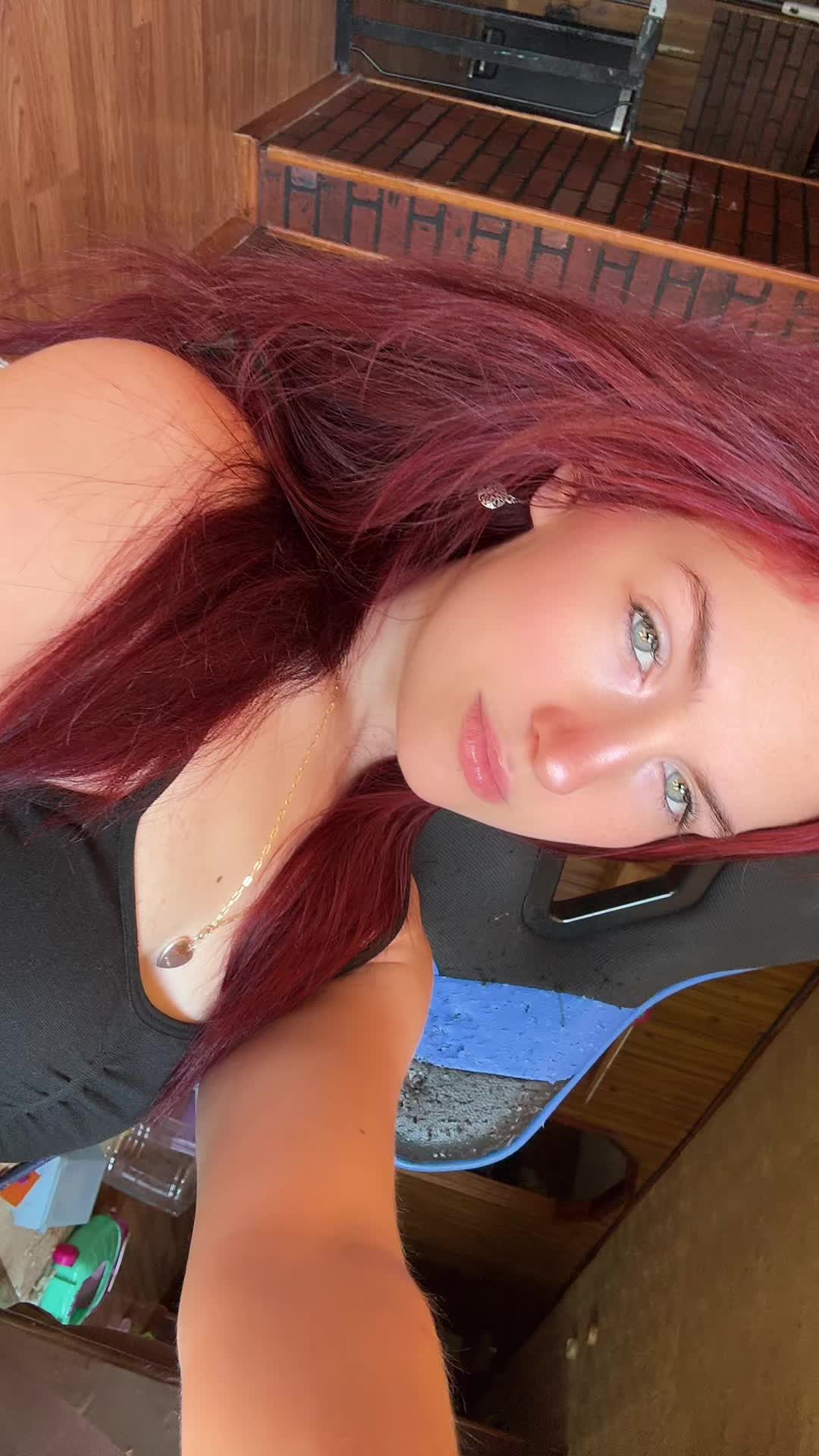 @xbrandi
