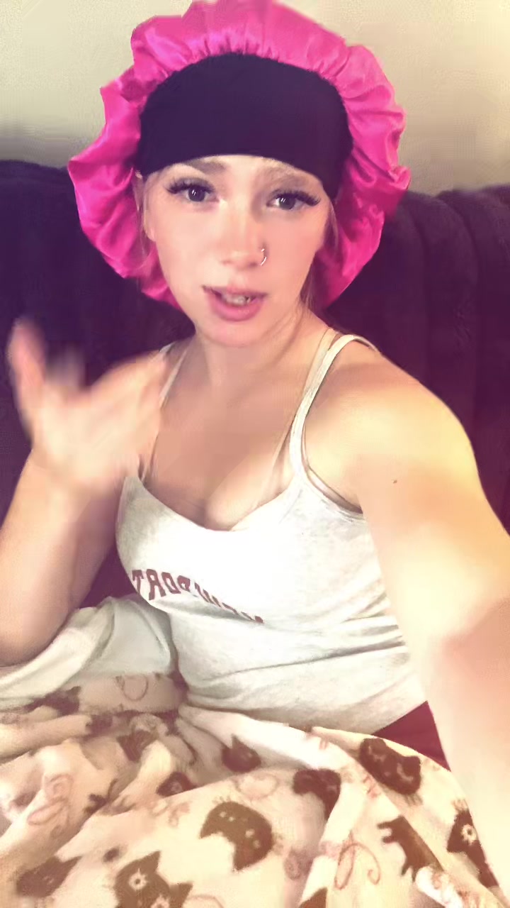 @Katie Cooper