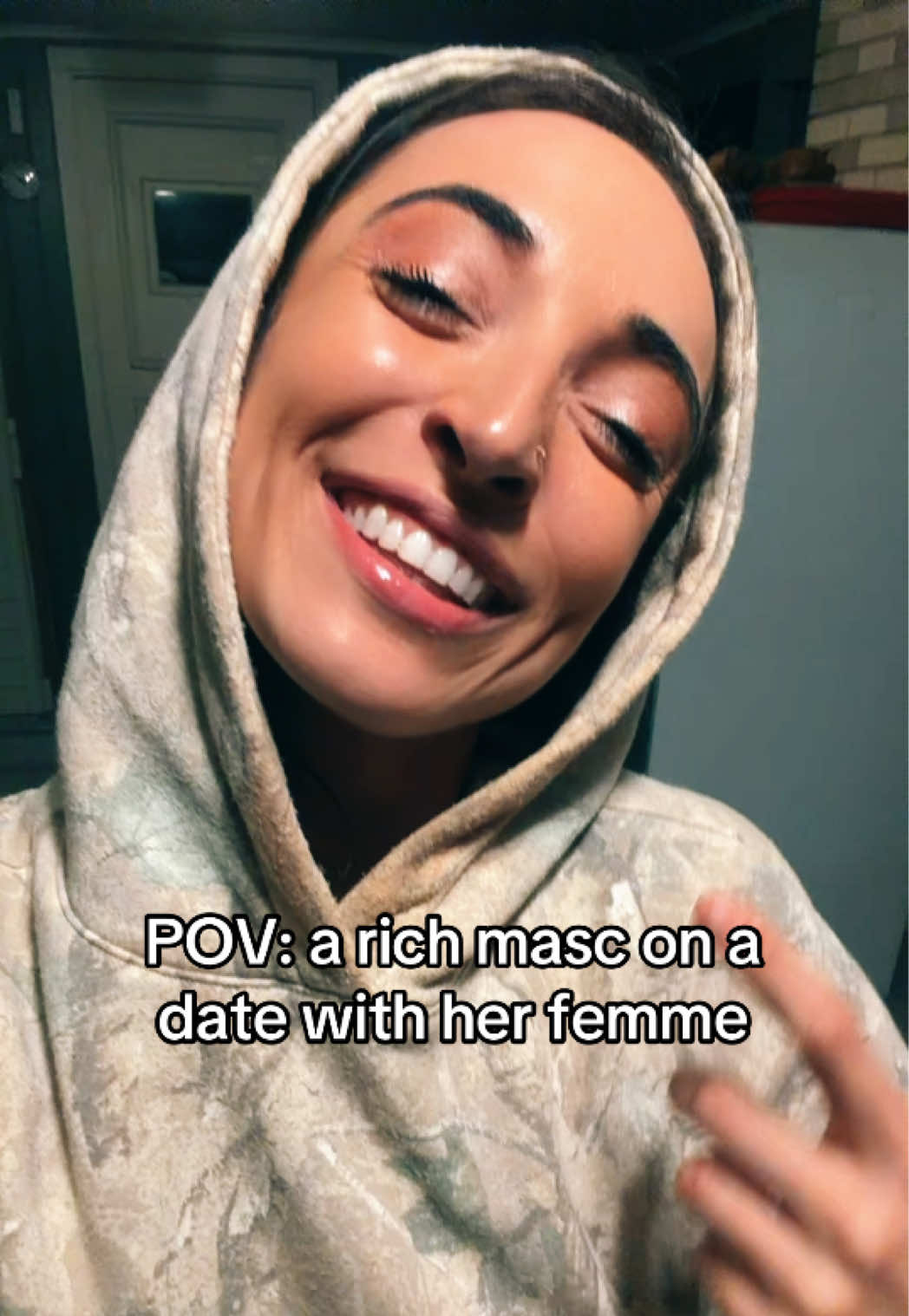@sapphicgazeclub