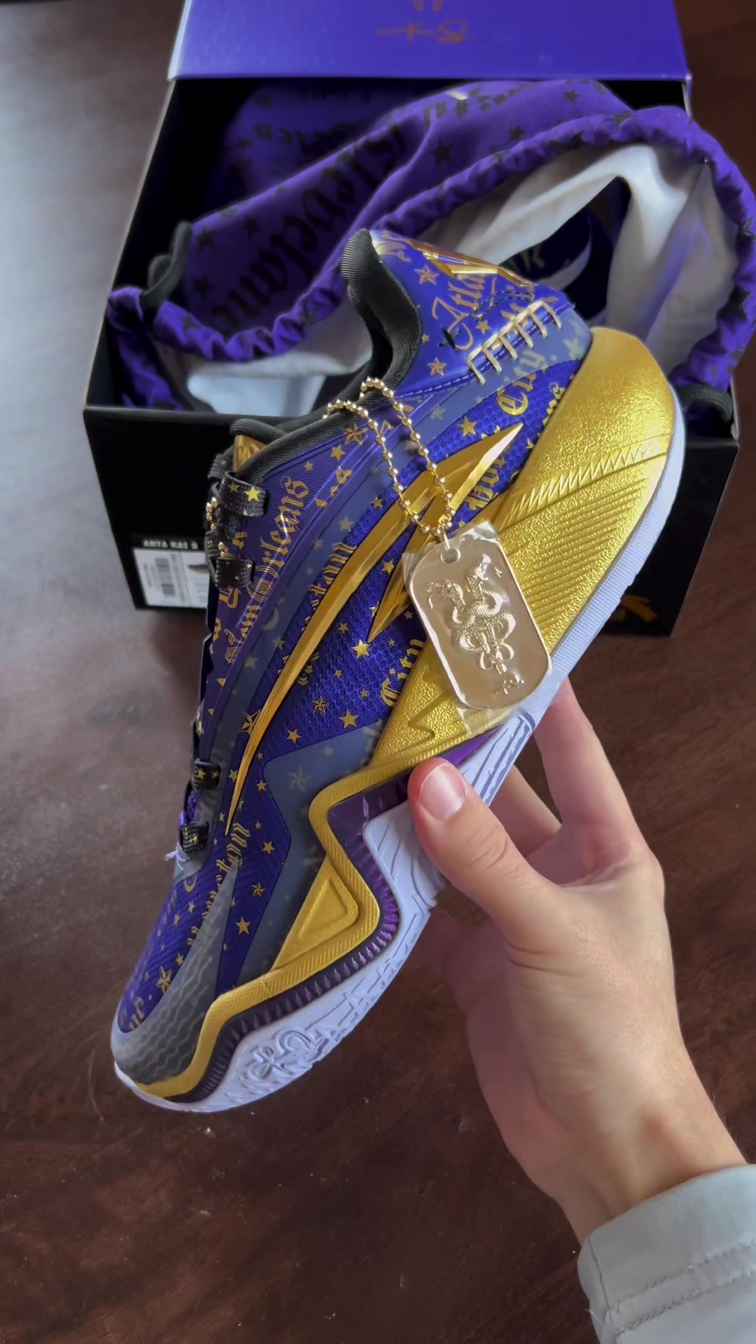 @SneakerNerdsofl