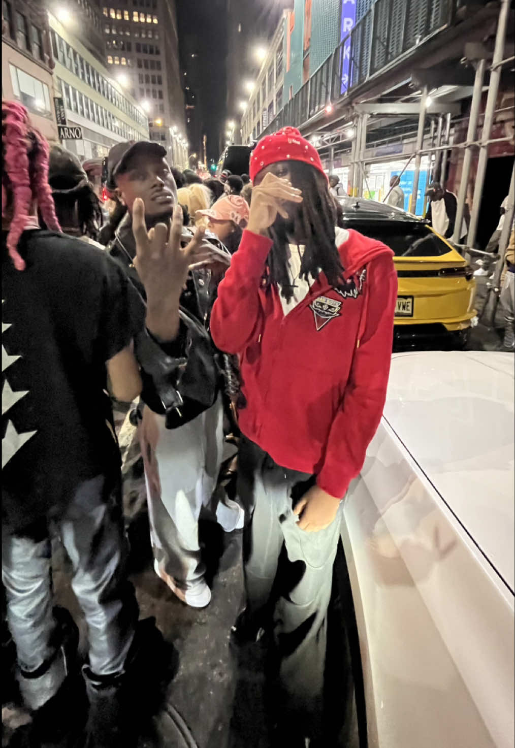 @ballingadnxtdoor