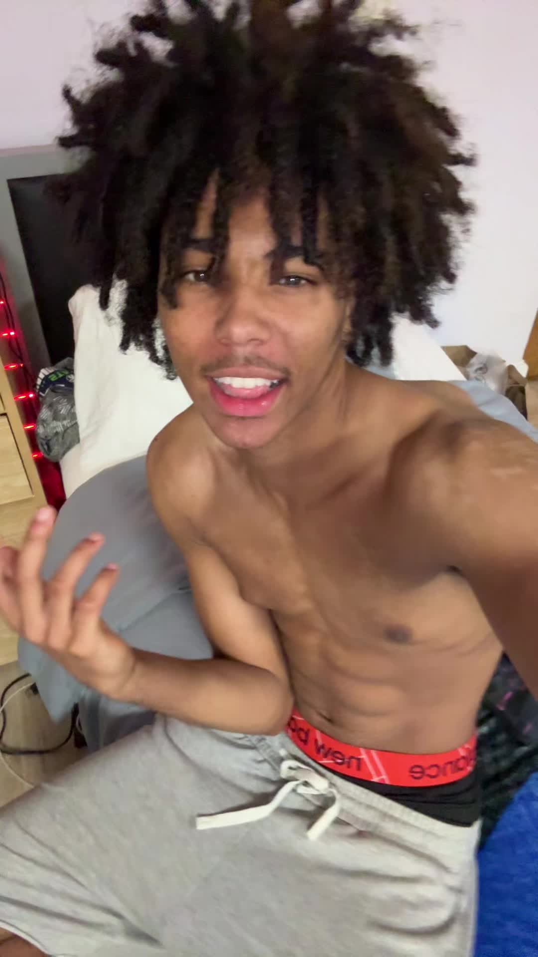 @twindylz