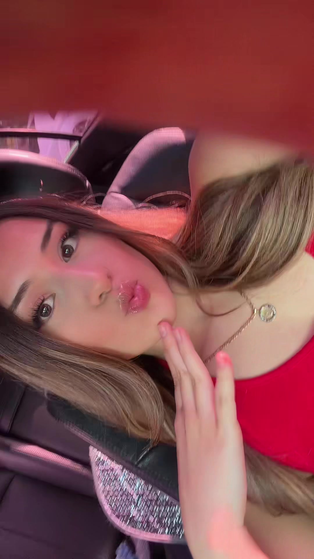 @dayana.snz