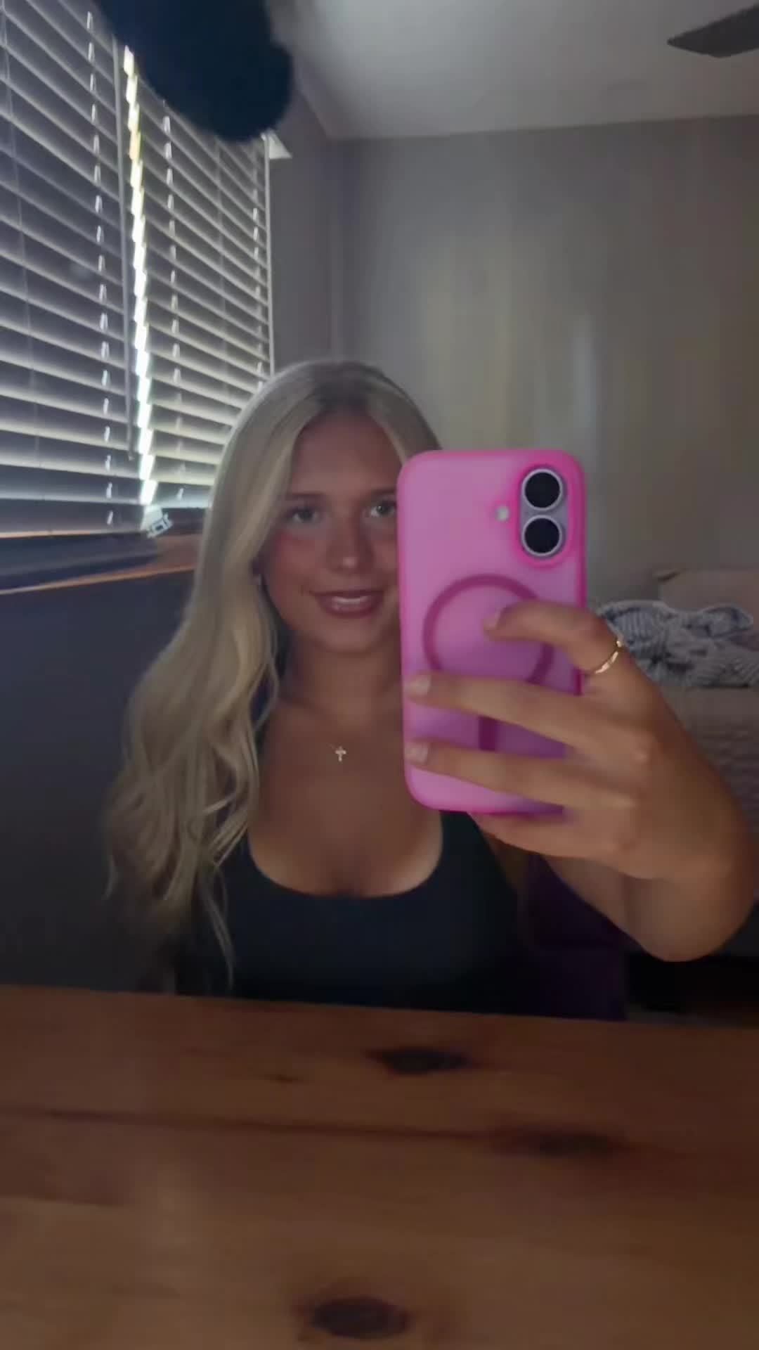 @caroline