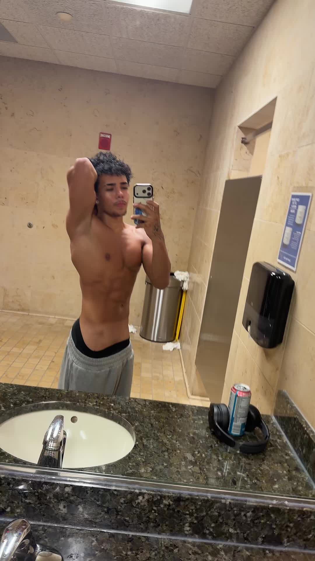 @Dizzzy