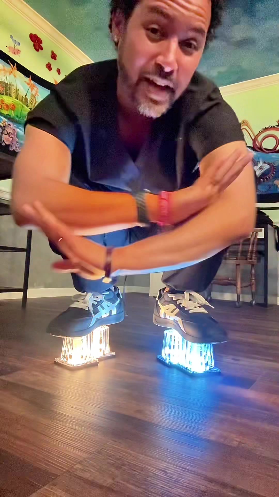 @NotLINWOOD 🥸