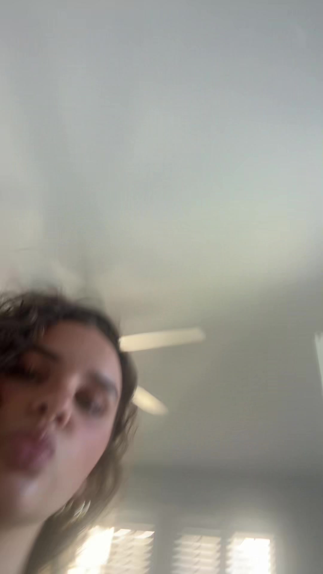 @⃟