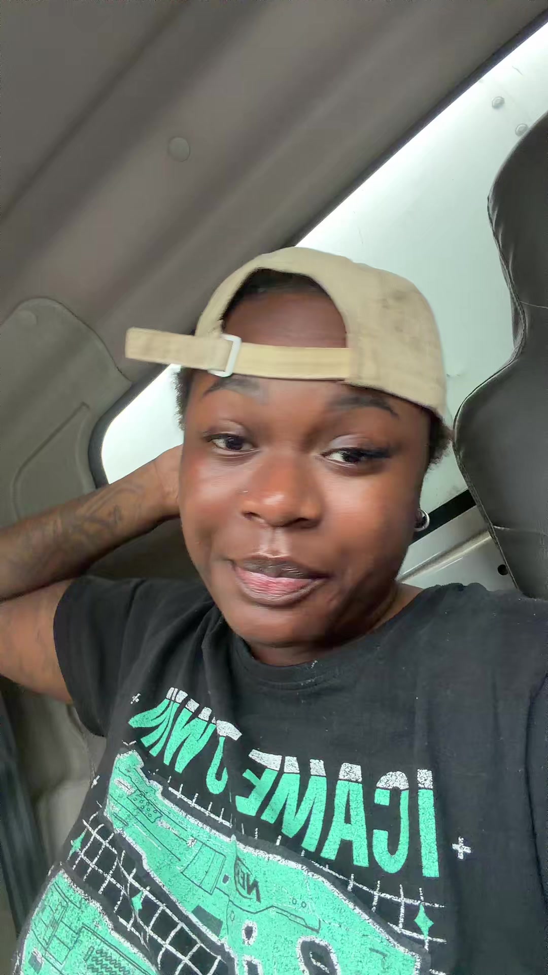 @Quinniea