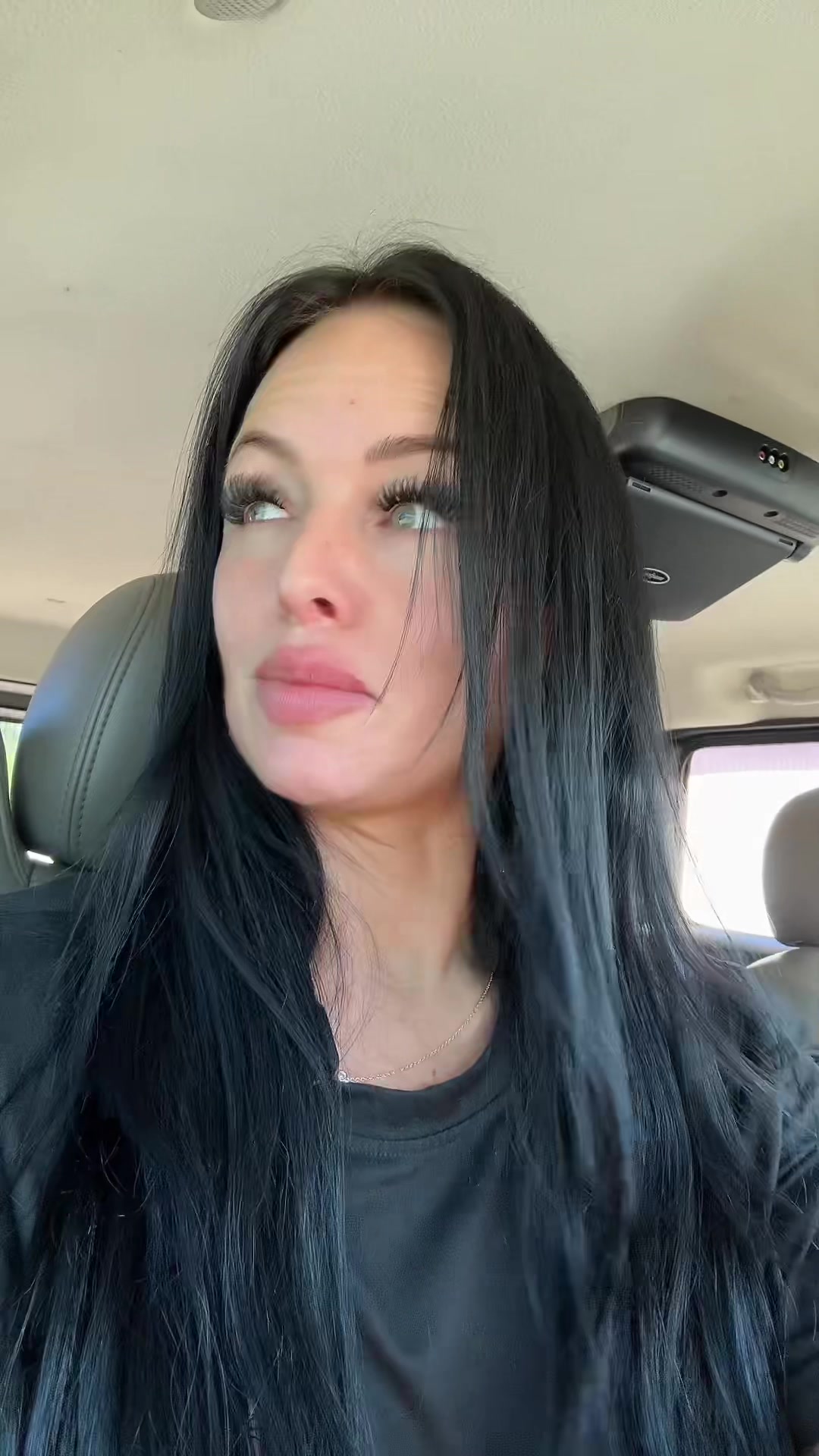 @To0thlessQueen💋