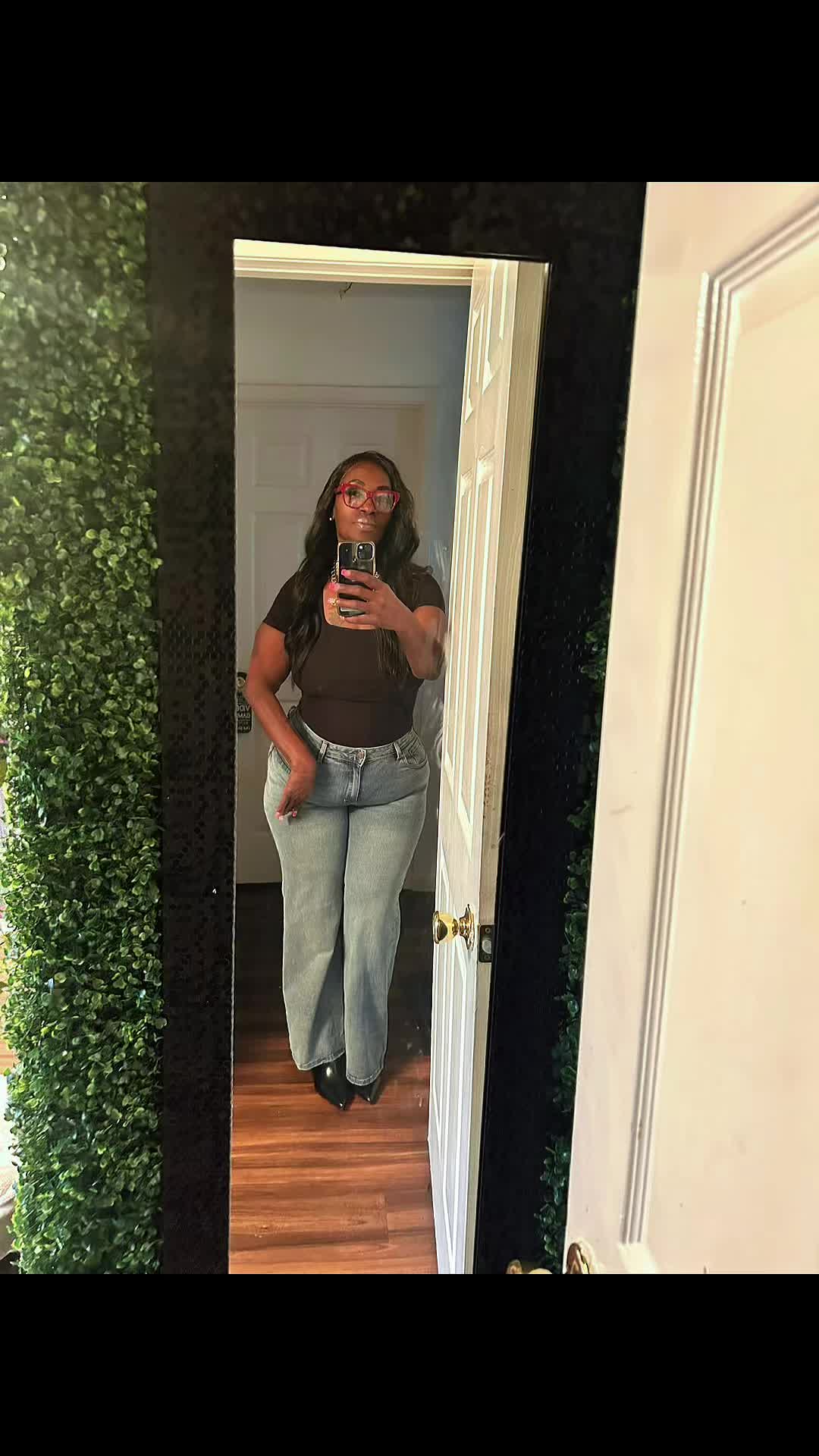 @MsSymon
