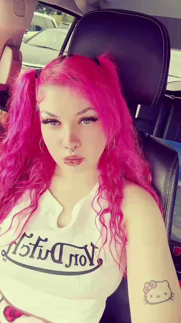 @mshellolitty