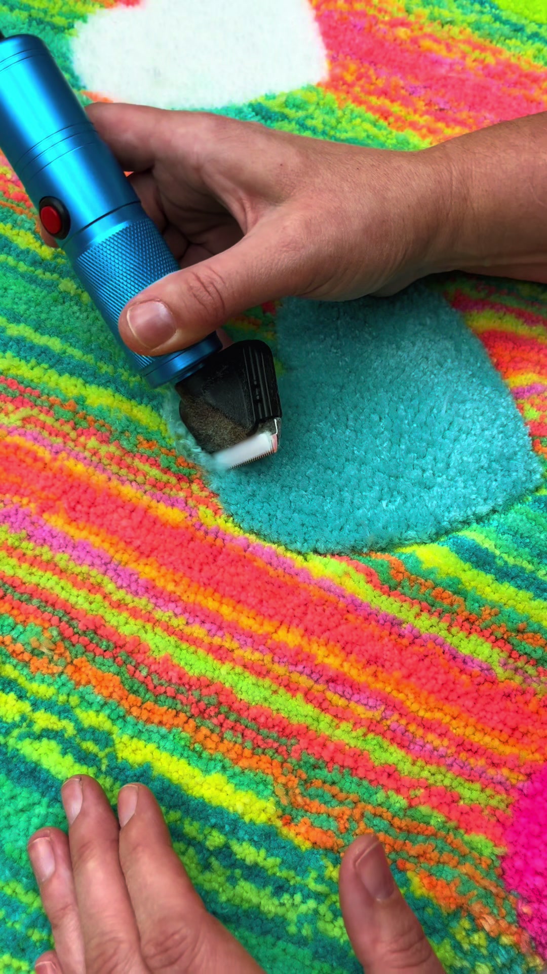 @foxyrugs