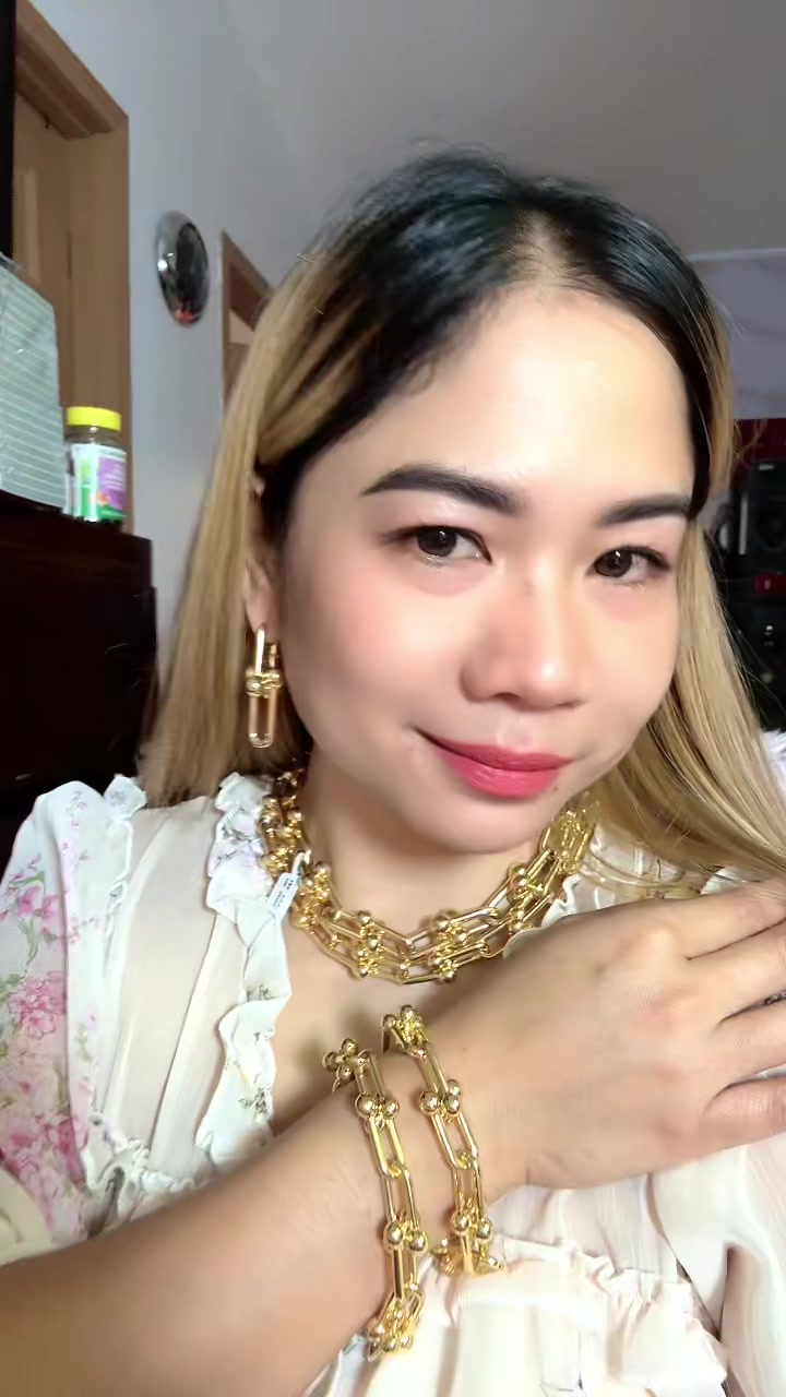 @Michelle08