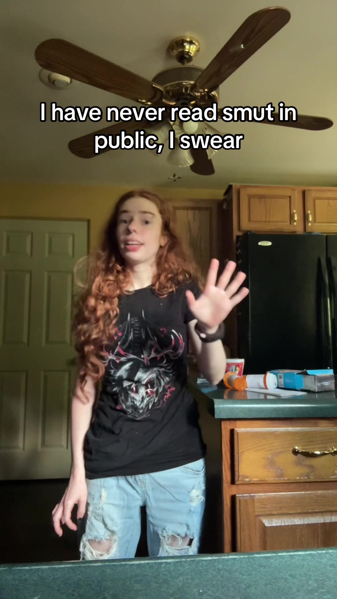 @Nicole🖤