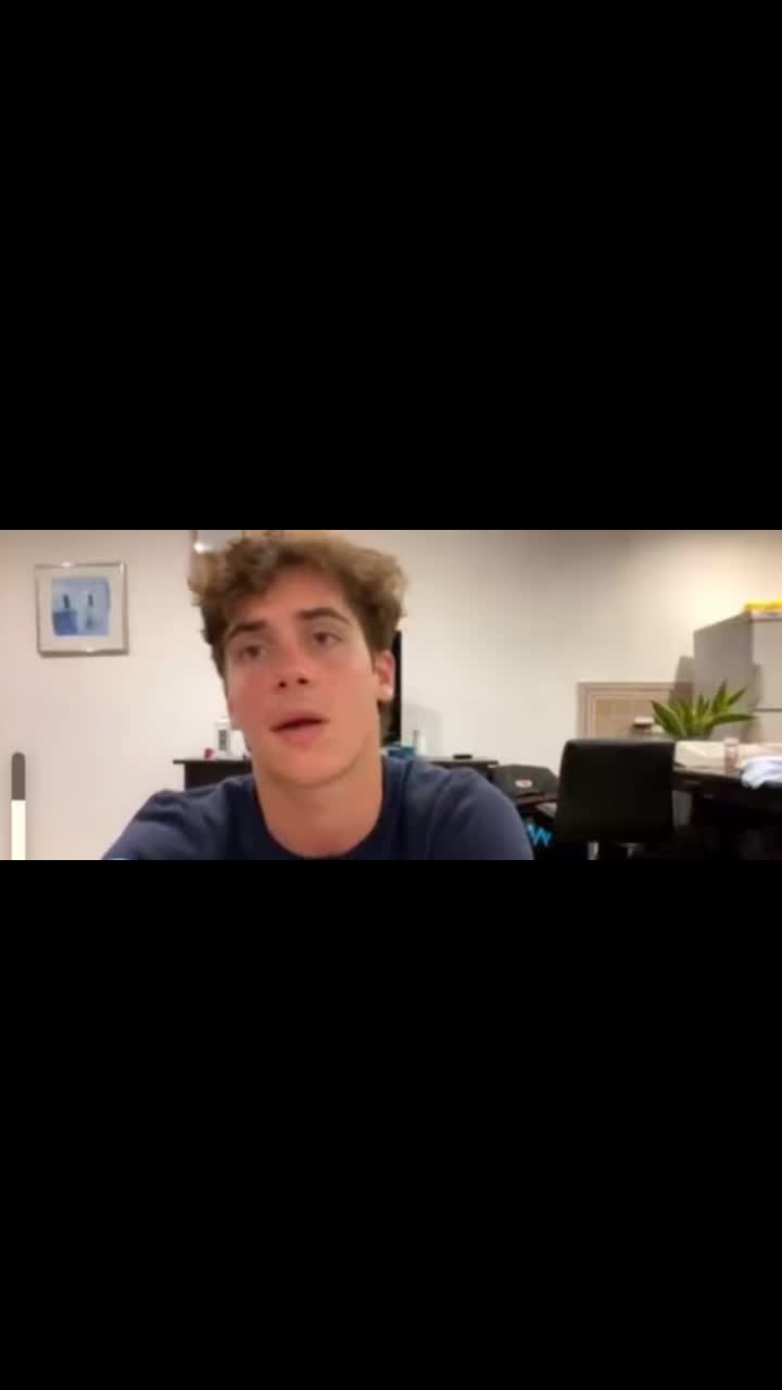 @L4ndo_No_F1sh