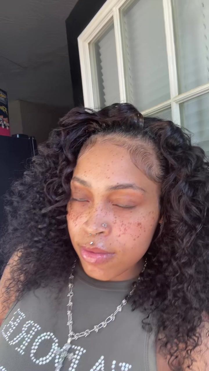 @Sharae