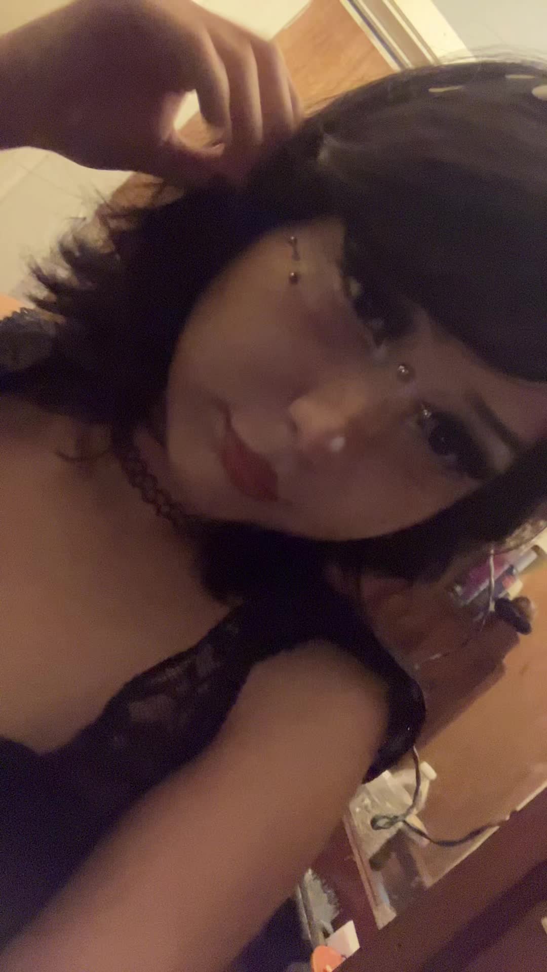 @🐞