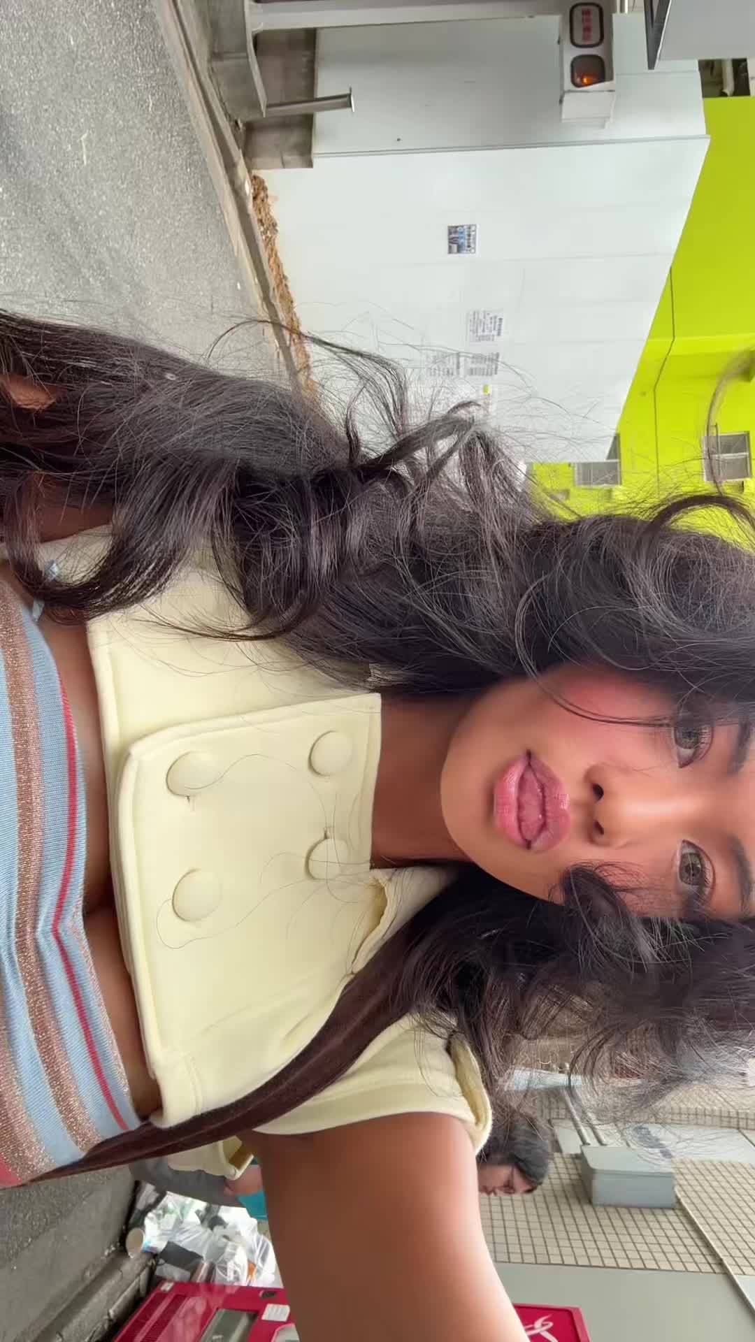 @lauren