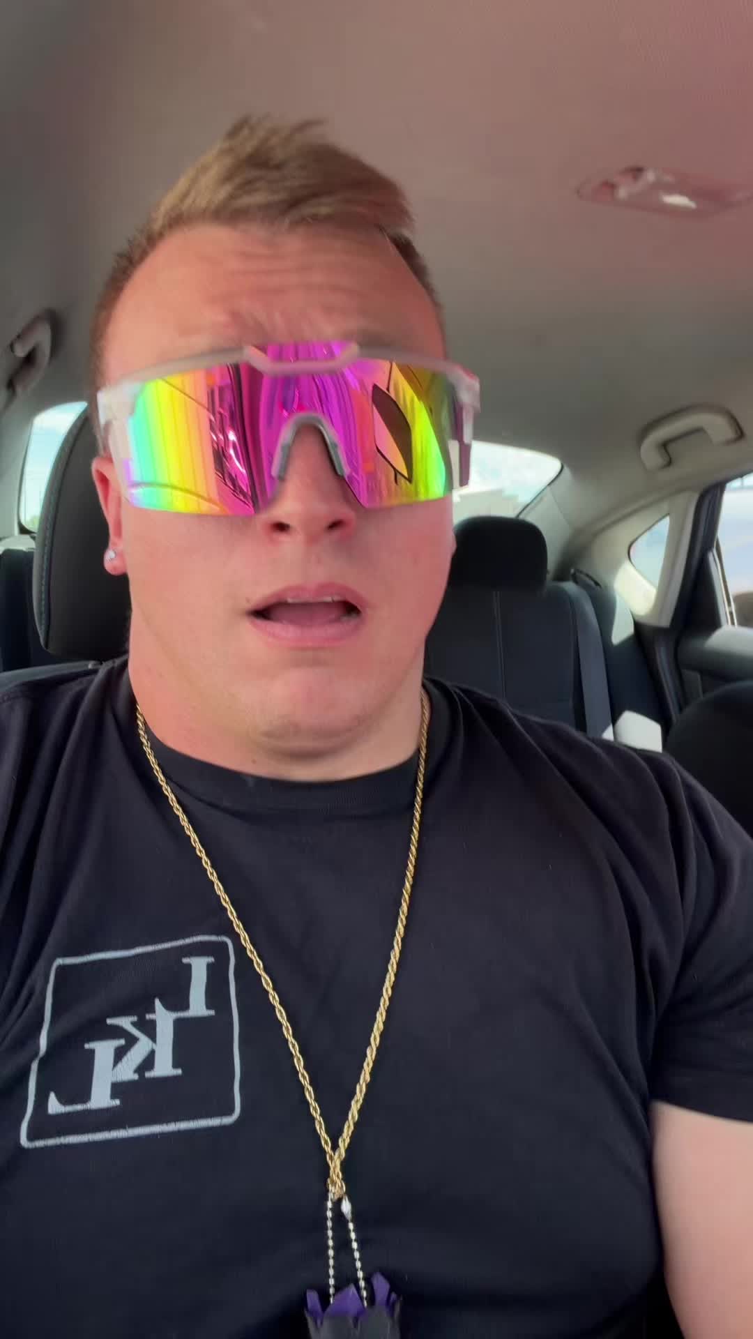 @shadesweep