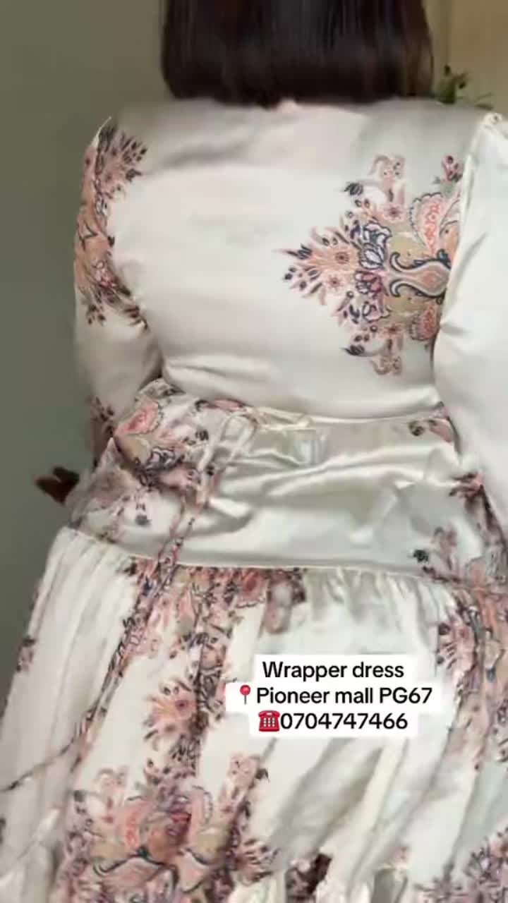 @Beautiful granny 65+